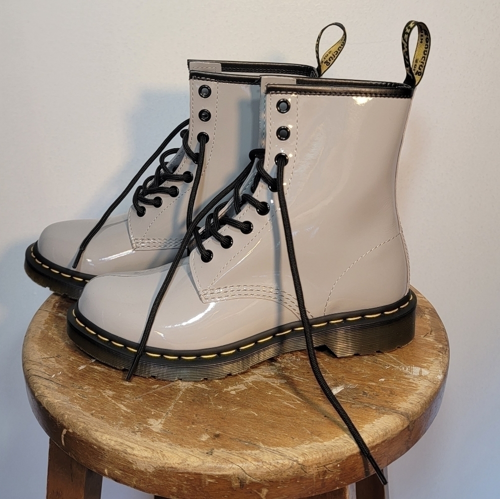 Dr. Martens grey patent leather. Size 7!!